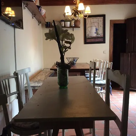 Casa Rural Lindos Huespedes-ph De Lindascasas Hétvégi ház *